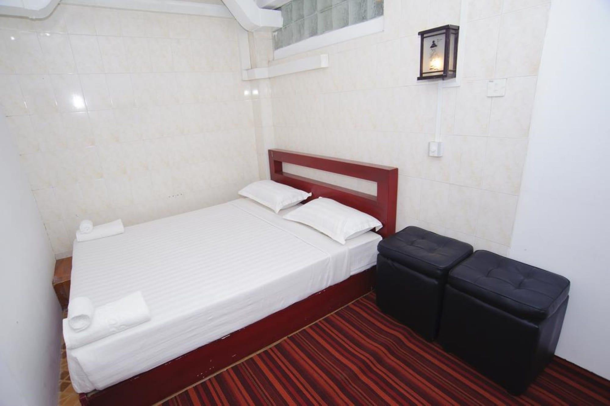 Agga Youth Hotel Rangun Zewnętrze zdjęcie