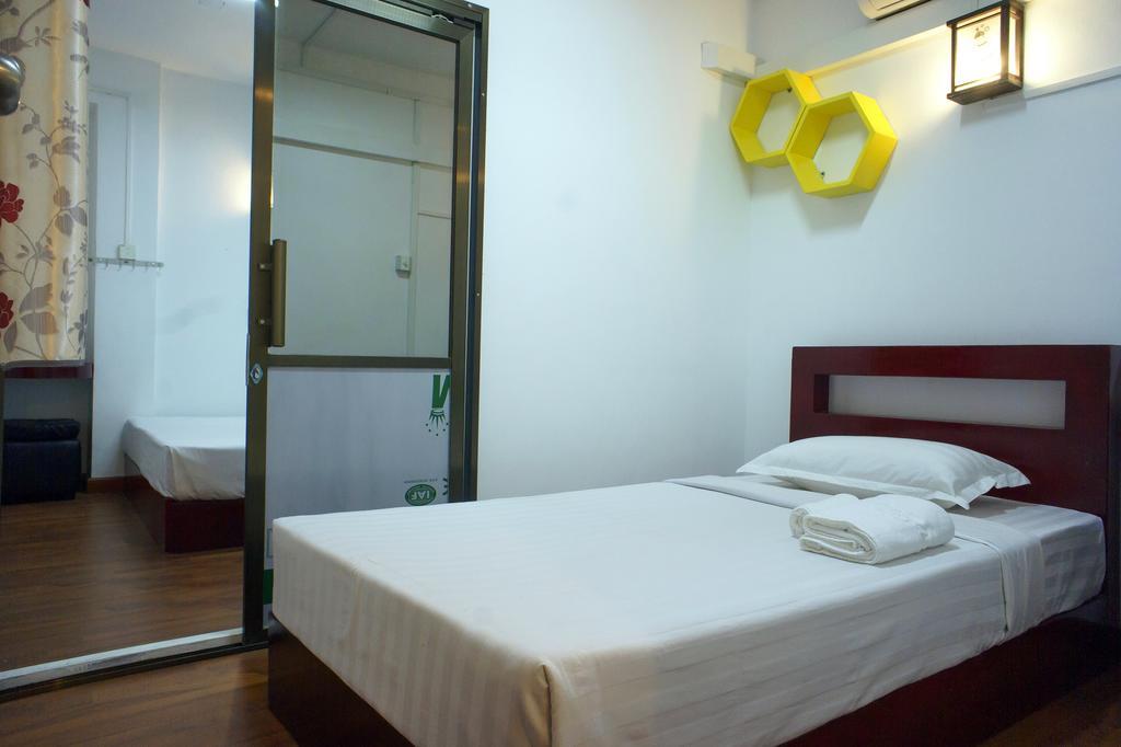 Agga Youth Hotel Rangun Zewnętrze zdjęcie